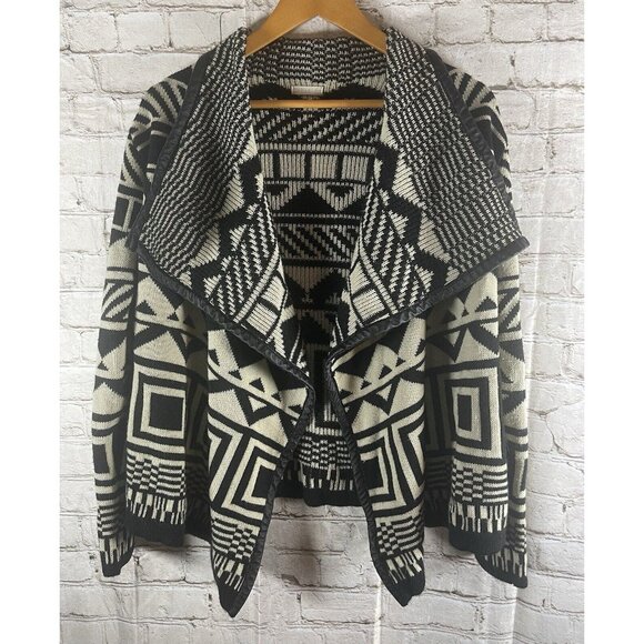 Debut Women's Cardigan Sweater S/M Navajo Aztec Southwest Tribal Open Boho - Picture 1 of 8